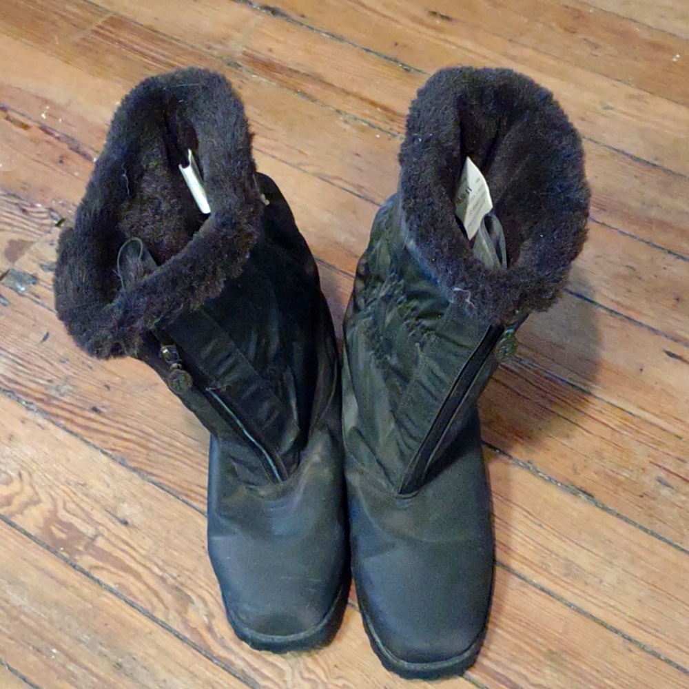 London Fog Fur Lined Brown Mid Calf Boots